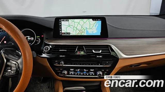 BMW 5 серии 2017 thumb 7