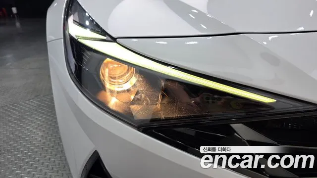 Hyundai Elantra 2021 thumb 5