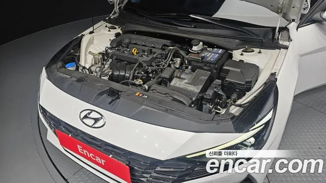 Hyundai Elantra 2023 thumb 8
