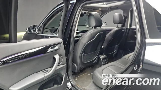 BMW X1 2021 thumb 5