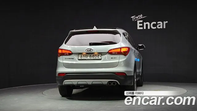Hyundai Санта Фе 2014 thumb 2