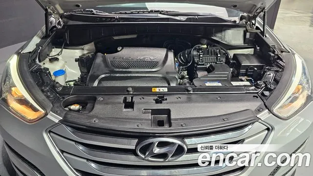 Hyundai Санта Фе 2014 thumb 9