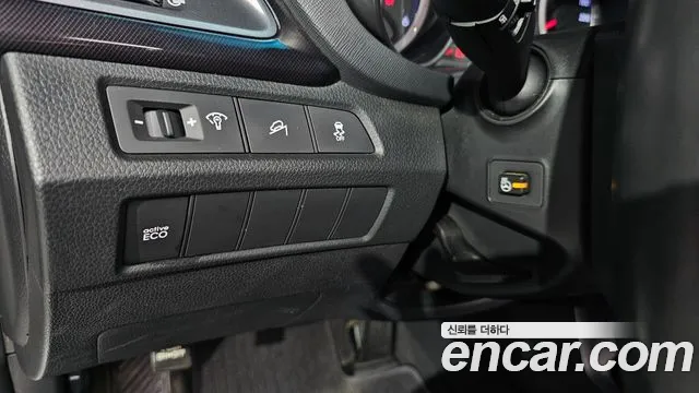Hyundai Санта Фе 2014 thumb 7