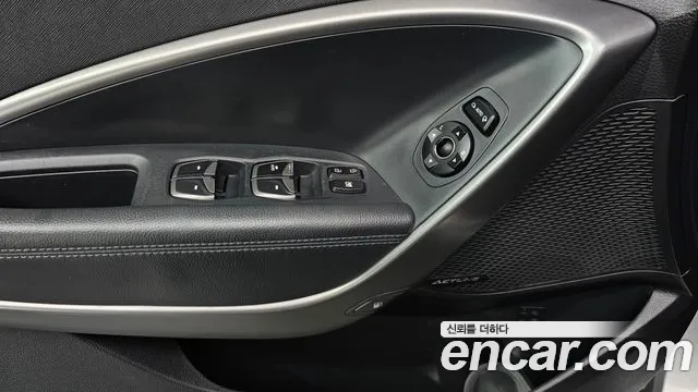 Hyundai Санта Фе 2014 thumb 5