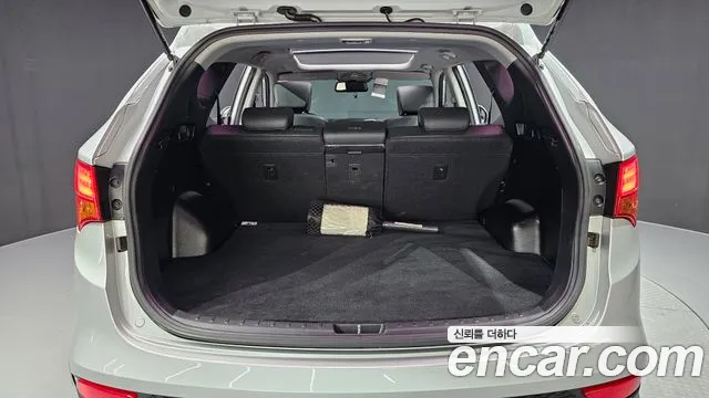 Hyundai Санта Фе 2014 thumb 6
