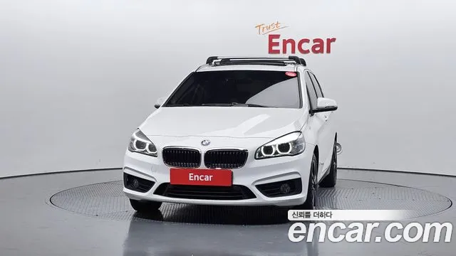 BMW 2 серии Active Tourer 2015 thumb 5