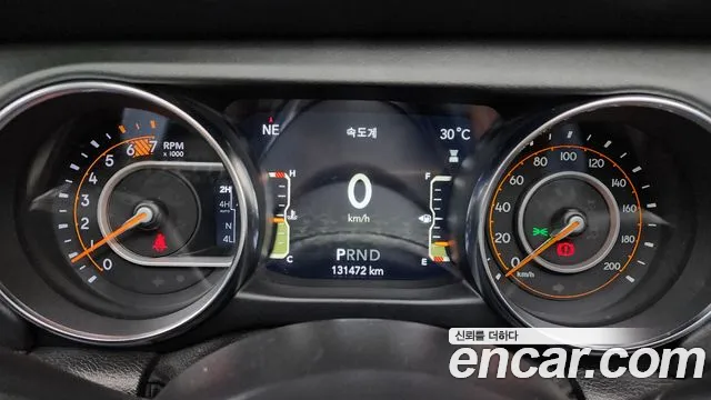 Jeep Wrangler 2020 thumb 10