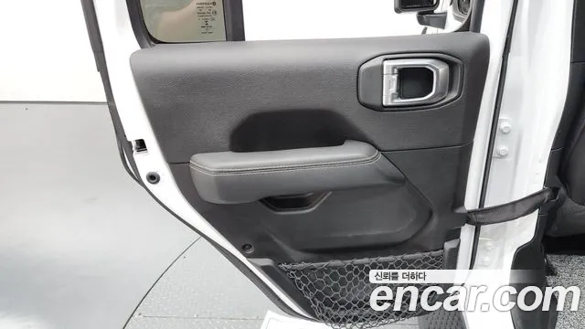 Jeep Wrangler 2020 thumb 6