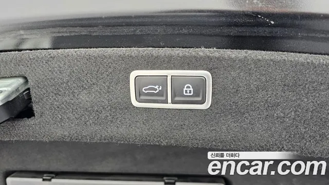 Genesis G80 2020 thumb 2