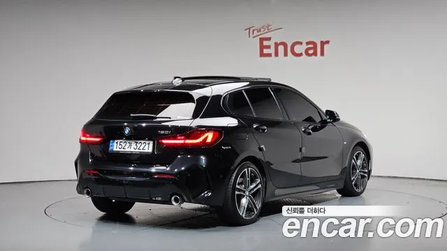 BMW 1 серии 2021 thumb 10