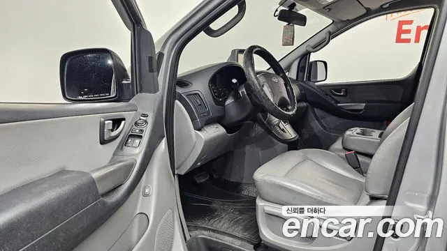 Hyundai Staria 2014 thumb 5