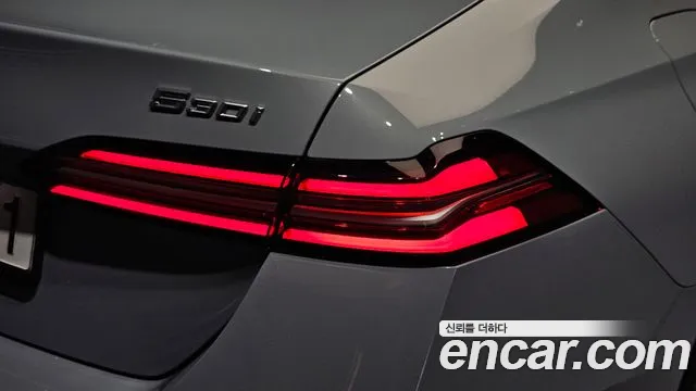 BMW 5 серии 2024 thumb 12