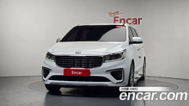 Kia Carnival 2019 thumb 6