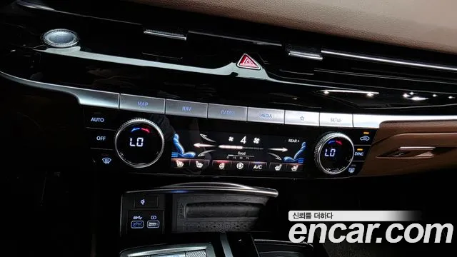 Genesis G80 2021 thumb 2