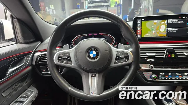 BMW 6 серии Gran Turismo 2022 thumb 7