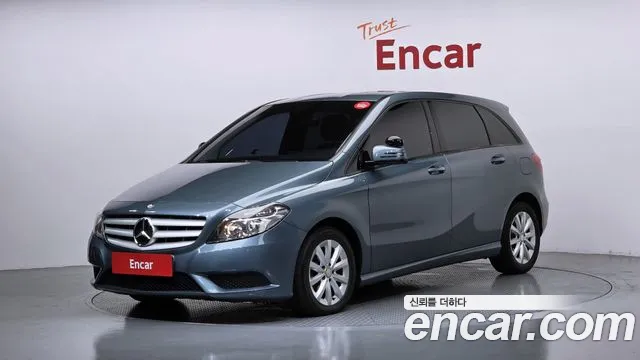 Mercedes-Benz B-Class 2013 thumb 10