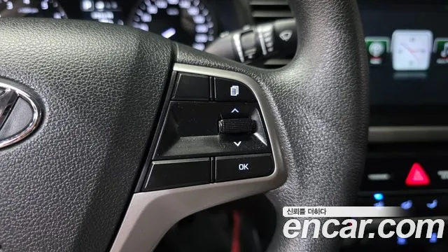 Hyundai Avante 2017 thumb 6