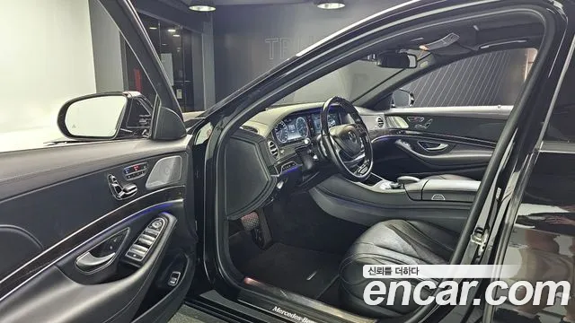Mercedes-Benz S-Class 2017 thumb 7