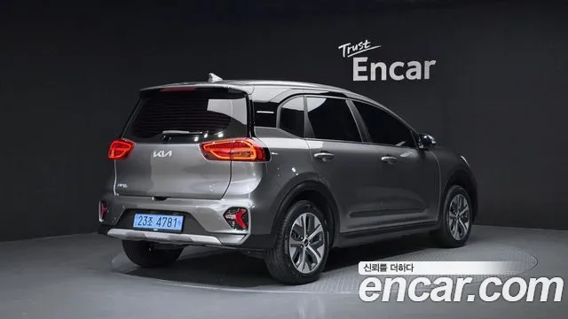 Kia Niro Plus 2022 thumb 5
