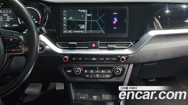 Kia Niro Plus 2022 thumb 3