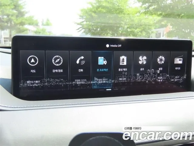 Genesis G80 2021 thumb 11
