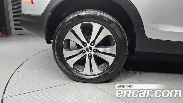 Kia Sportage 2013 thumb 12