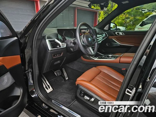 BMW X7 2024 thumb 9