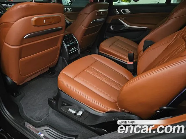 BMW X7 2024 thumb 10