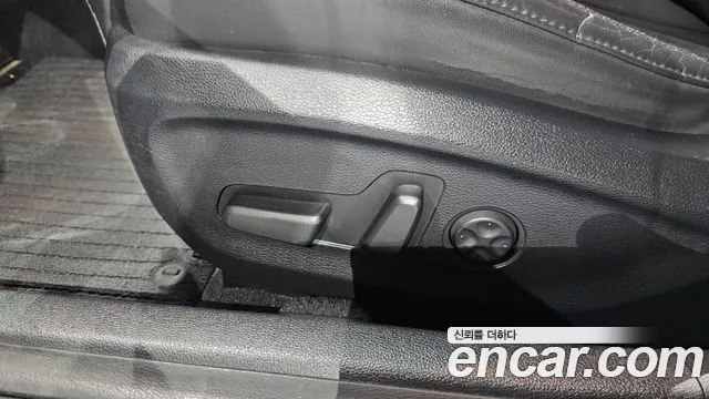 Hyundai LF 2016 thumb 10