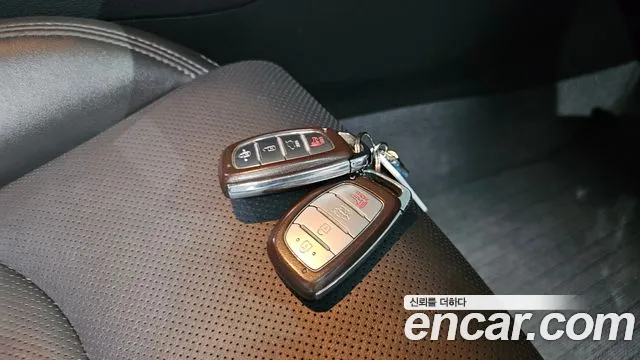 Hyundai LF 2016 thumb 4