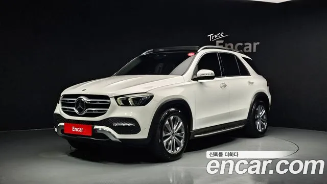 Mercedes-Benz E-Класс 2022 thumb 9