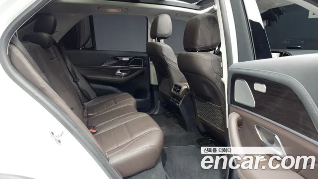 Mercedes-Benz E-Класс 2022 thumb 11