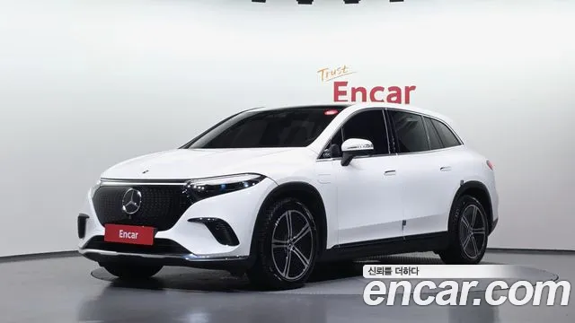 Mercedes-Benz EQS 2023 thumb 10