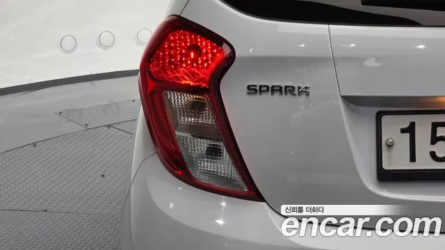 Chevrolet Spark 2020 thumb 10