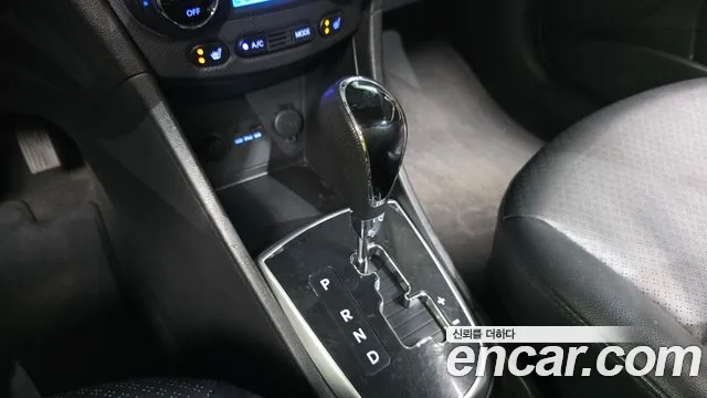 Hyundai Accent 2013 thumb 3