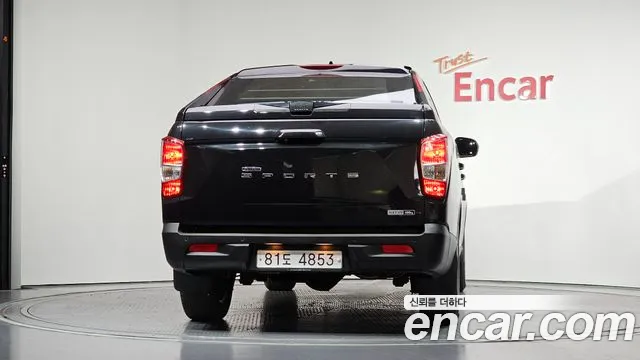 KGM Rexton 2018 thumb 9