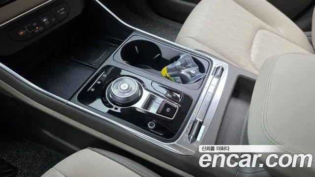 Kia Carnival 2025 thumb 6