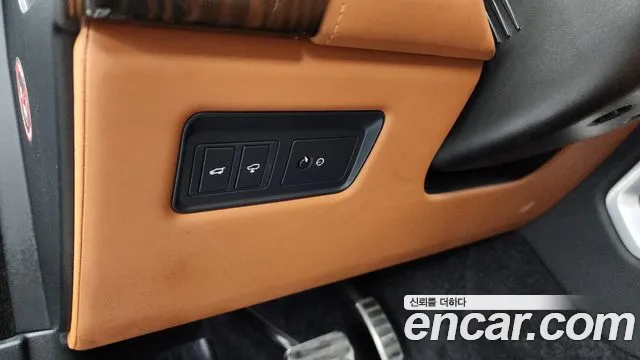 Land Rover Range Rover 2015 thumb 6