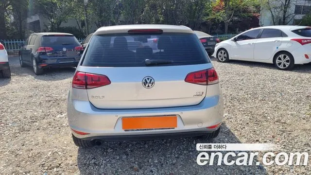 Volkswagen Golf 2014 thumb 6