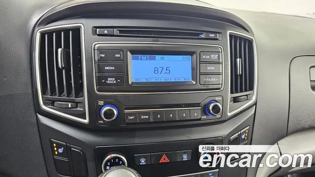 Hyundai Staria 2019 thumb 7
