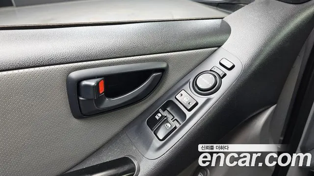 Hyundai Staria 2019 thumb 11