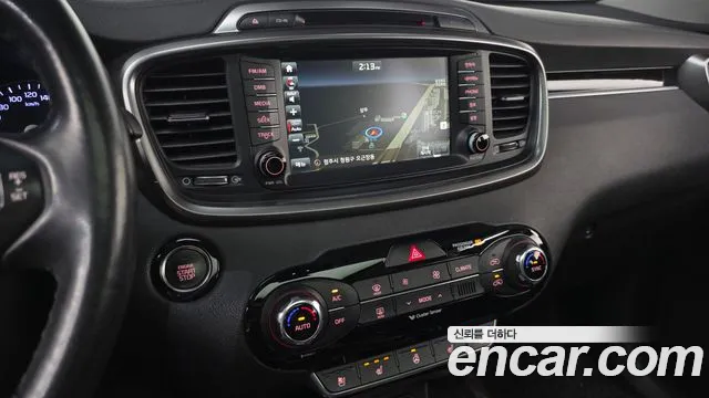 Kia Sorento 2016 thumb 9