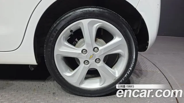 Chevrolet Spark 2015 thumb 7