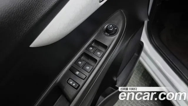 Chevrolet Spark 2015 thumb 3