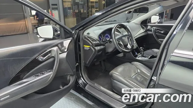 Hyundai Grandeur 2016 thumb 3