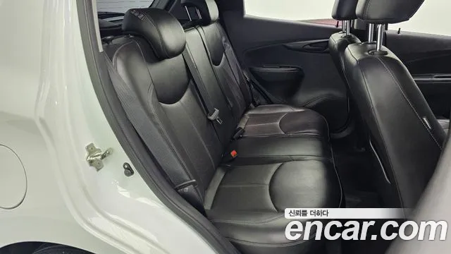 Chevrolet Spark 2015 thumb 11