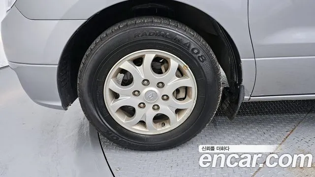 Hyundai Staria 2013 thumb 10