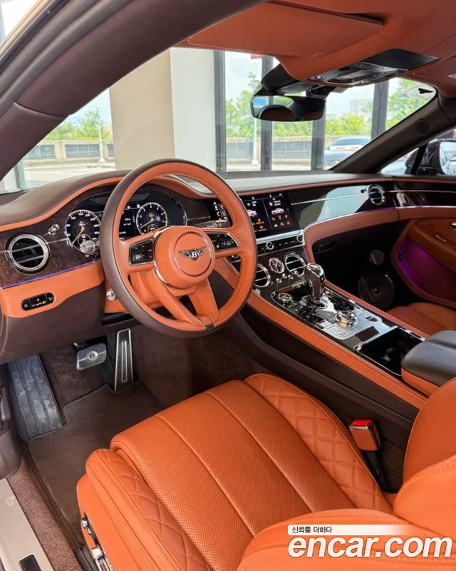Bentley Continental 2021 thumb 7