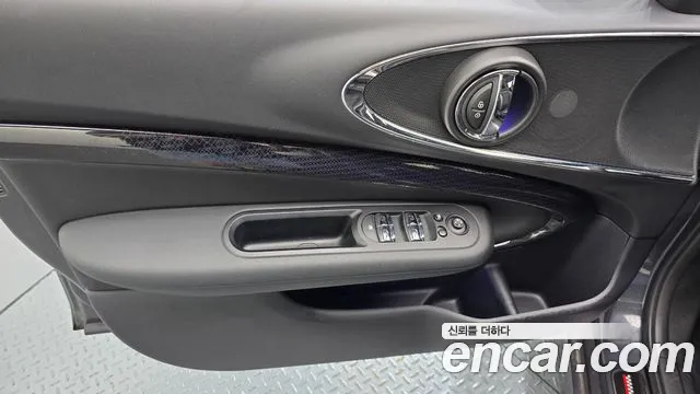 Mini Clubman 2020 thumb 6