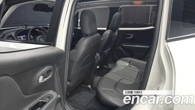 Jeep Renegade 2022 thumb 10